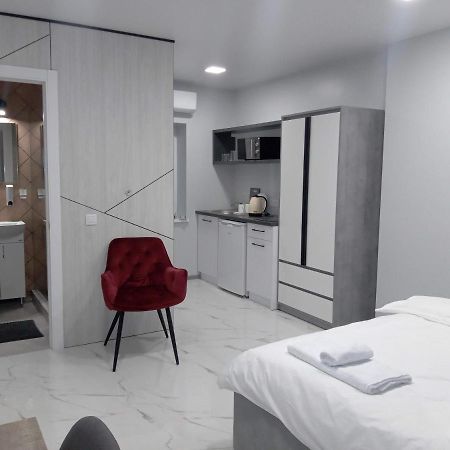 Pure Apartments Vip 4 Lviv Exterior foto